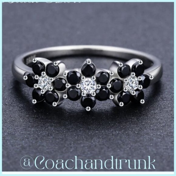925 Hallmark 18 Black Spinel and 3 White Zirconia Prong Set 3 Flower Size 8 Ring - Picture 3 of 4